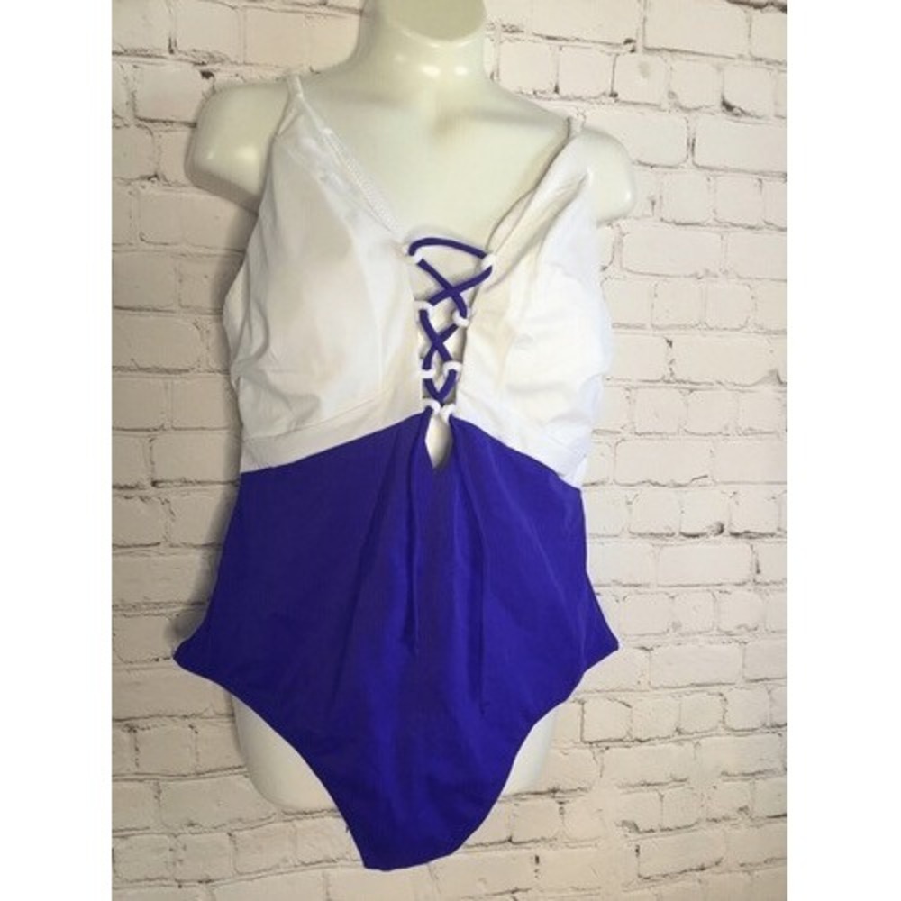 NWOT Towowge ColorBlock White/Blue Lace Up One Piece Swimsuit Women 3 Ethiopia